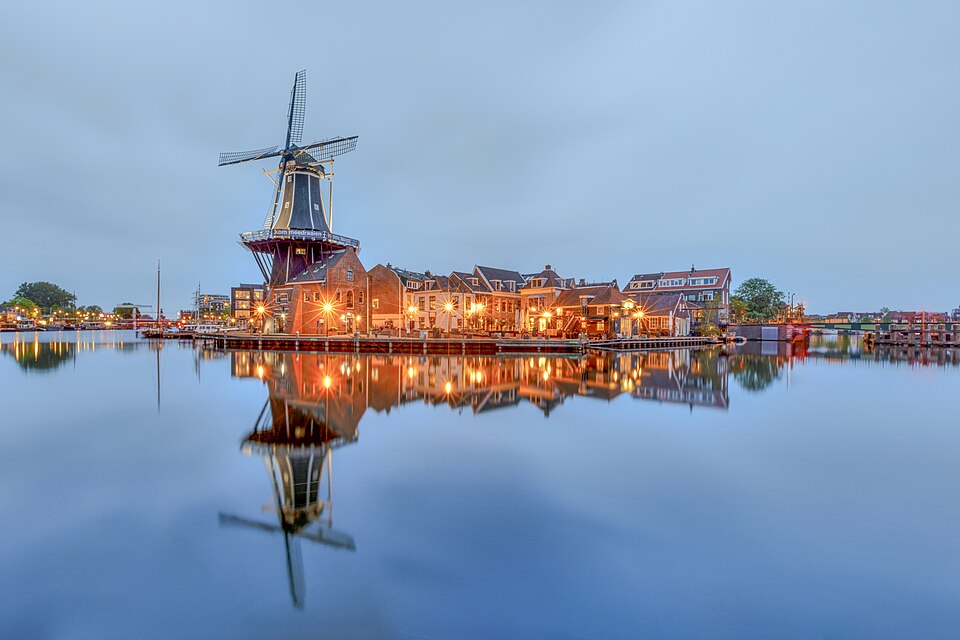 Molen De Adriaan